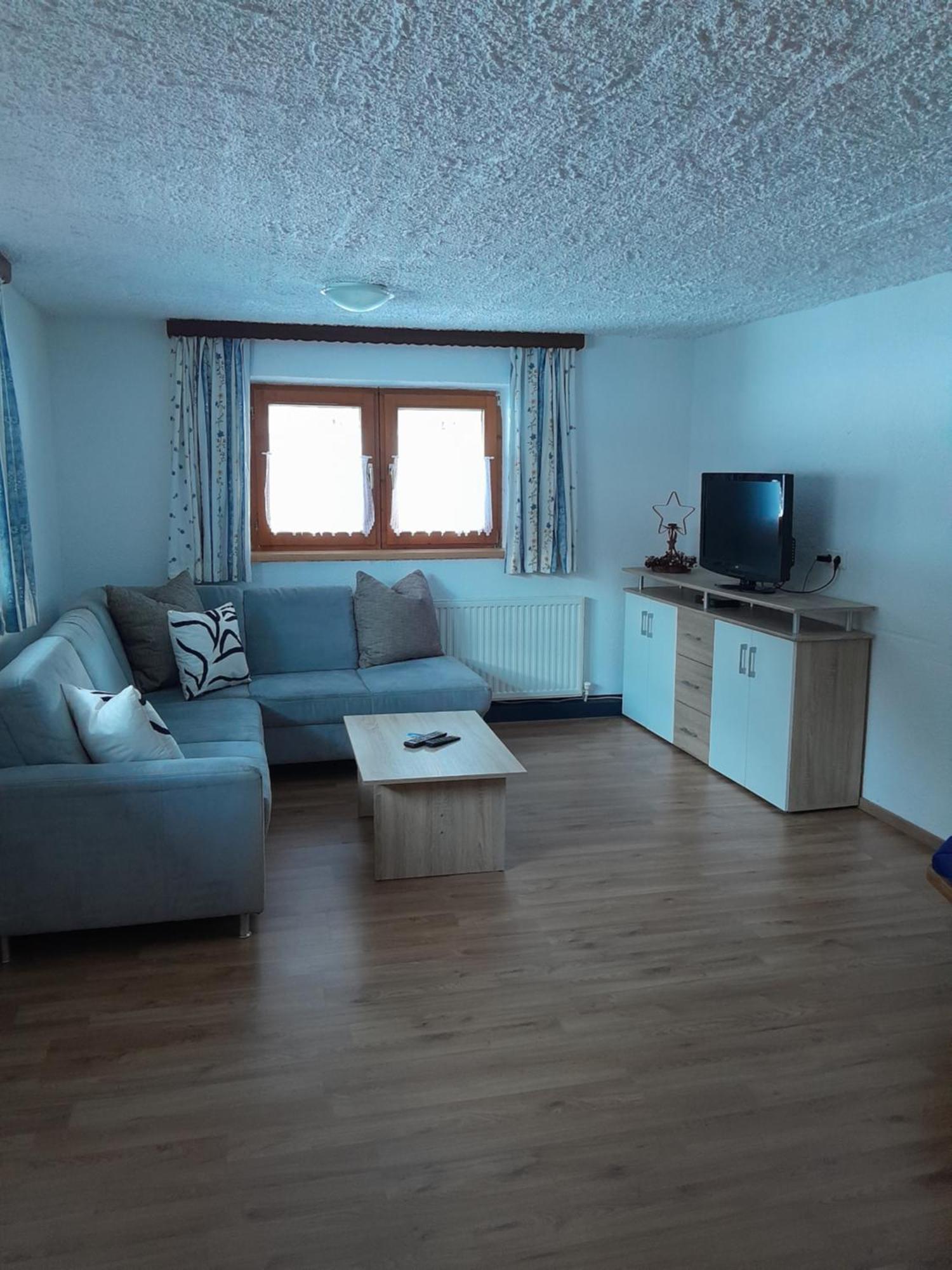 Ferienhof Bichlhof ارزل ام بيتزتال الغرفة الصورة
