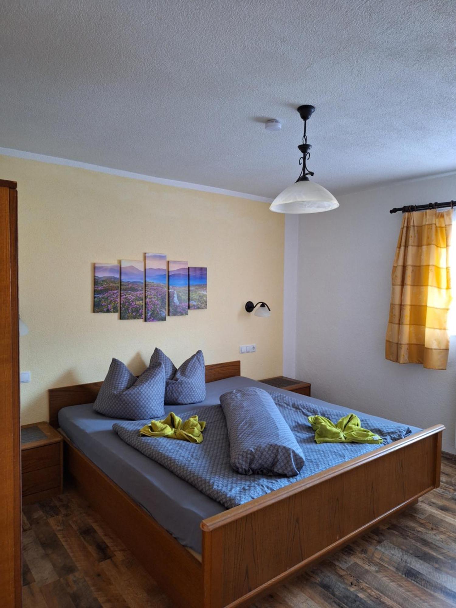 Ferienhof Bichlhof ارزل ام بيتزتال الغرفة الصورة