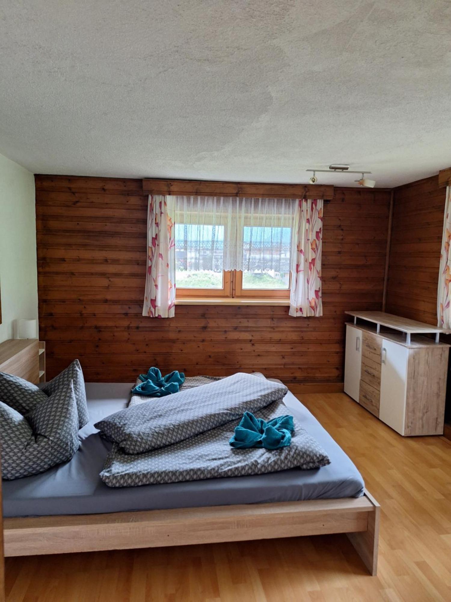 Ferienhof Bichlhof ارزل ام بيتزتال الغرفة الصورة